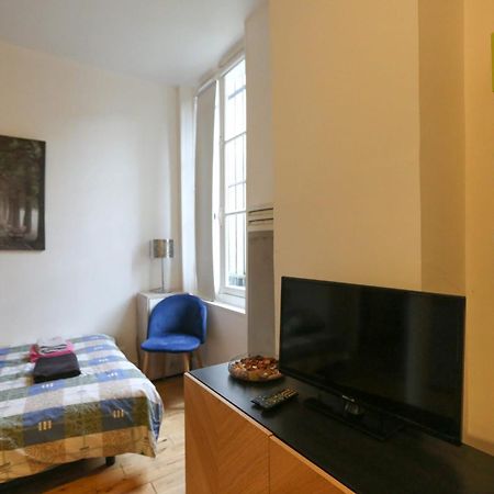 Nice And Comfortable Studio Apartment 파리 외부 사진