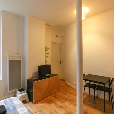 Nice And Comfortable Studio Apartment 파리 외부 사진