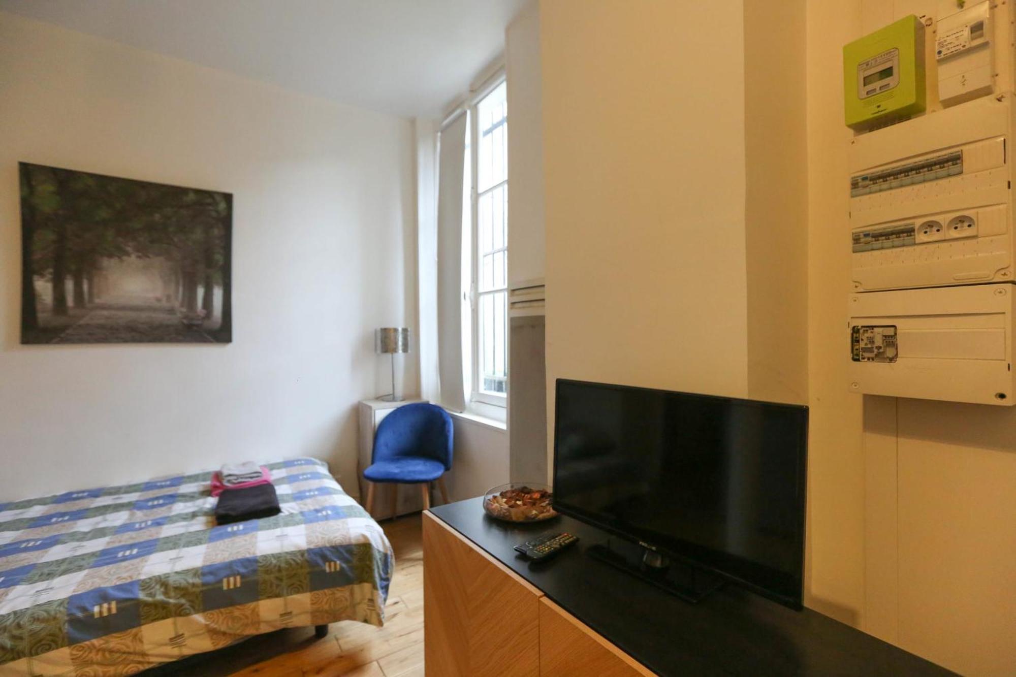 Nice And Comfortable Studio Apartment 파리 외부 사진